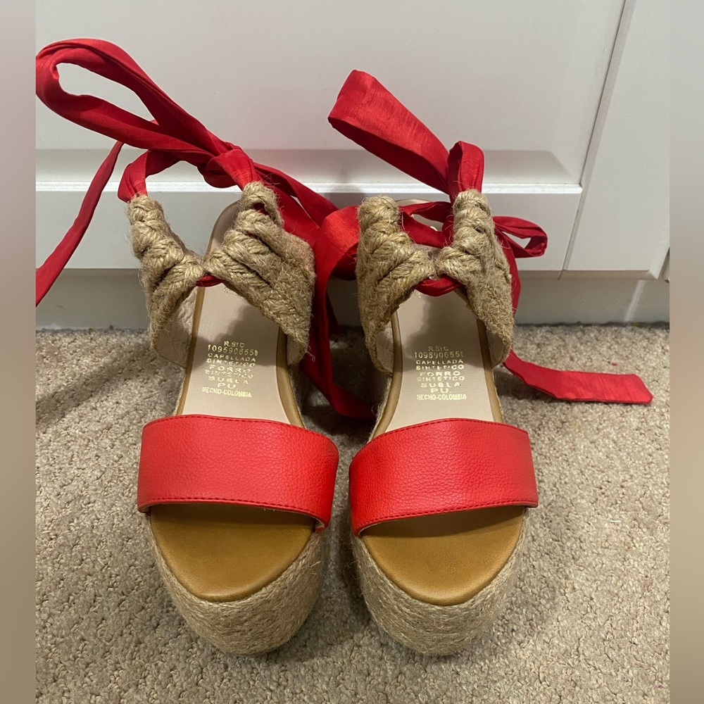 Spadrille Wedges